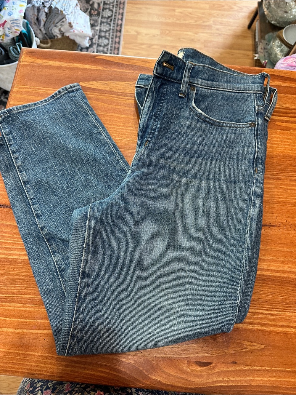 Madewell Men's Straight Jeans in Medium Blue Wash